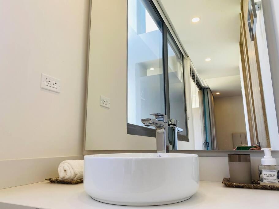Fantastic Loft/beachfront+pools Apartment *