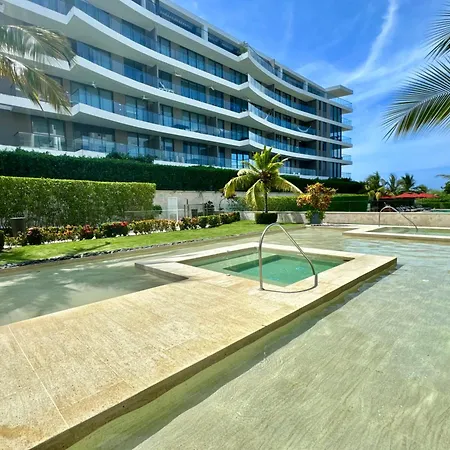 Fantastic Loft/beachfront+pools Apartment *