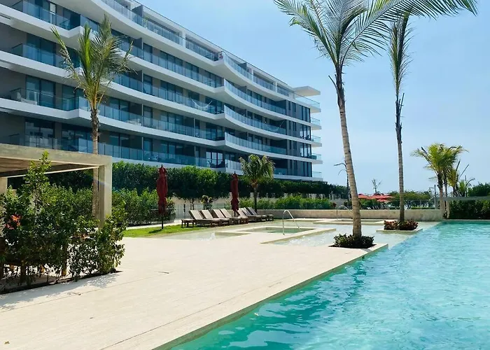 Fantastic Loft/Beachfront+Pools