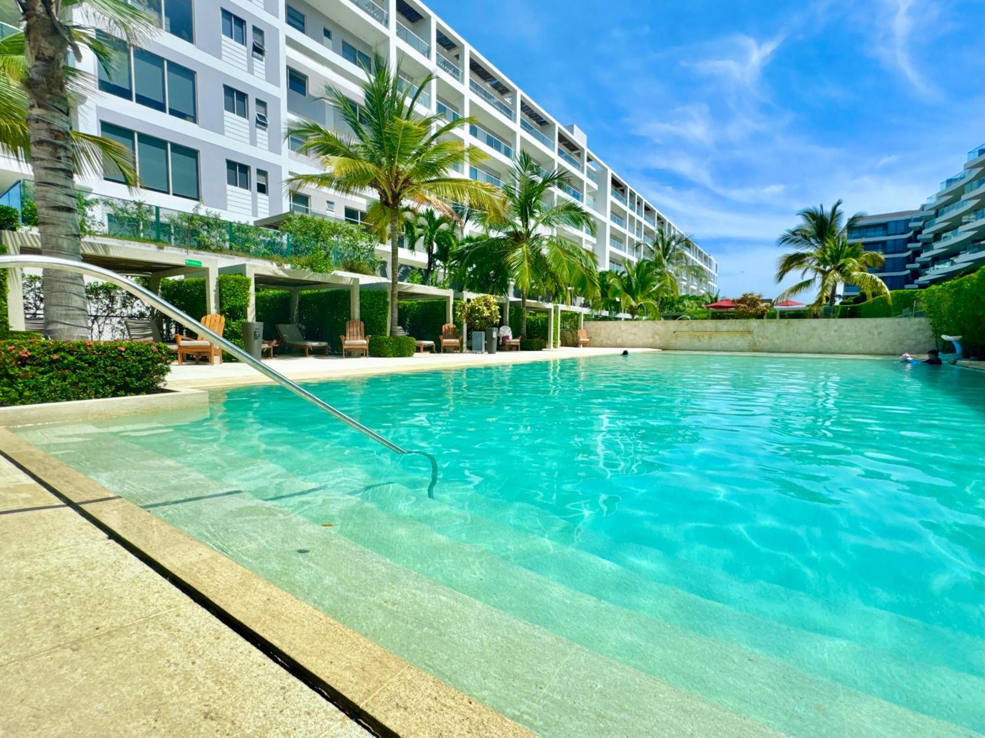 Fantastic Loft/beachfront+pools * Cartagena